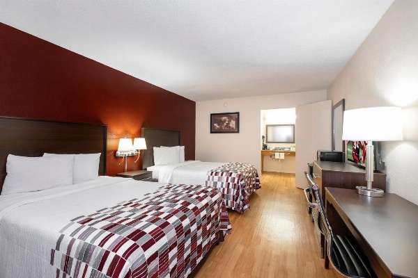 Red Roof Inn Knoxville North - Merchants Drive image 1