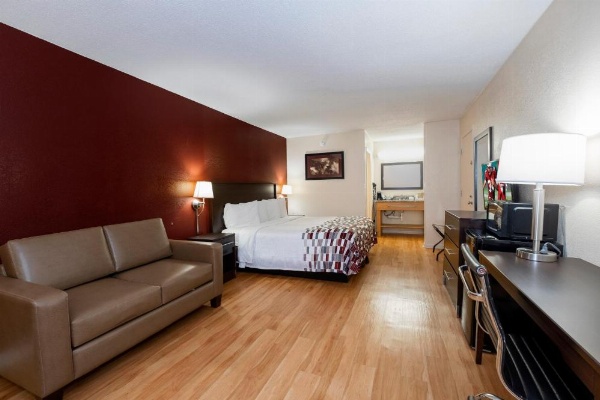 Red Roof Inn Knoxville North - Merchants Drive image 9